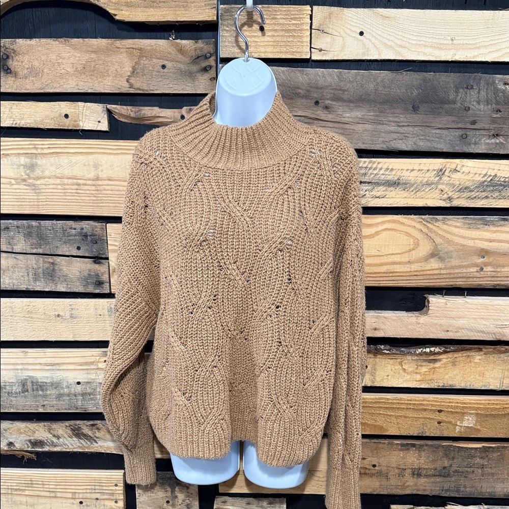 American Eagle Tan Mock Neck Cable Knit Cropped Sweater Minimalist Boxy
Size L